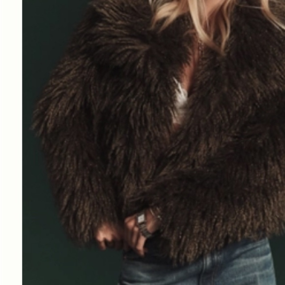 Anthropologie Dark Brown NVLT CROP
FRINGE FAUX FUR COAT sz XS - Picture 5 of 8